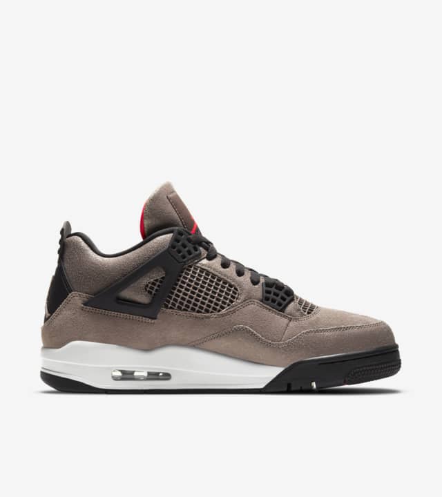 Air Jordan 4 Taupe Haze