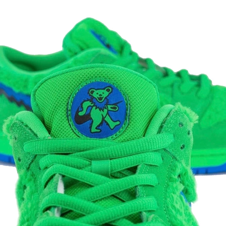 Grateful Dead x Nike Dunk SB Green Bear