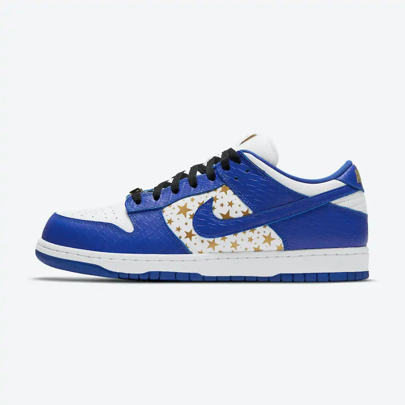 Supreme x Nike SB Dunk Low "Hyper Royal"