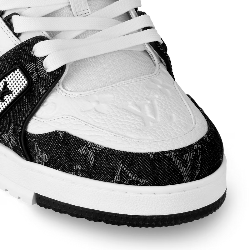 Louis Vuitton LV Trainer "Black & White"